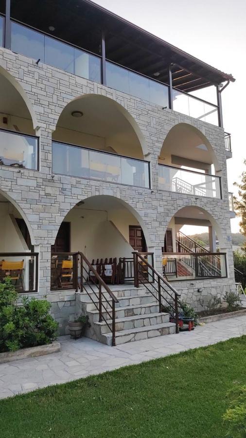 Aegialis Apartments Vourvourou Exterior foto
