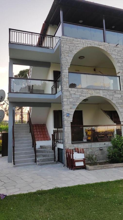 Aegialis Apartments Vourvourou Exterior foto